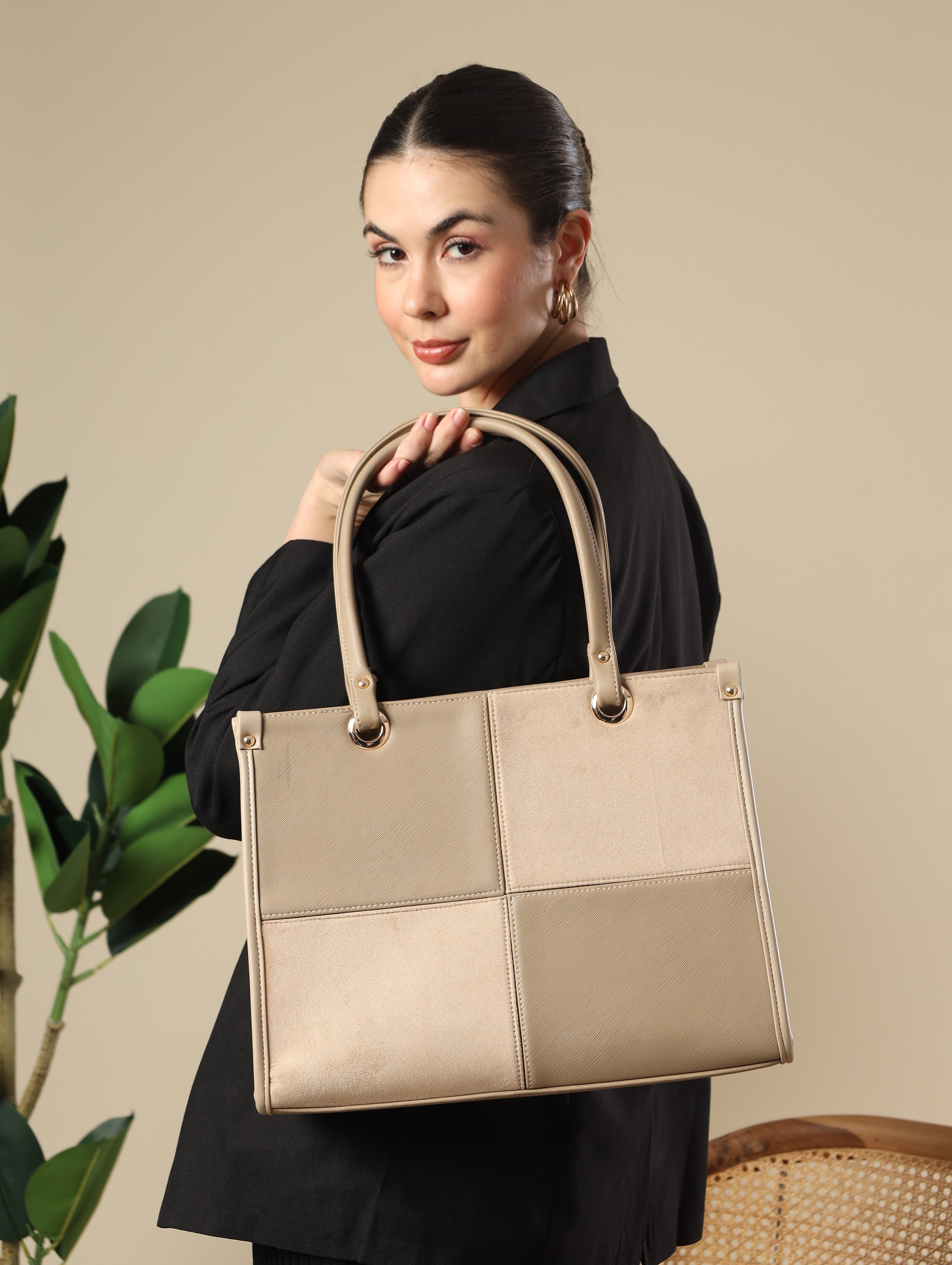 Hazel Suede Tote Bag. (15.5" inch)