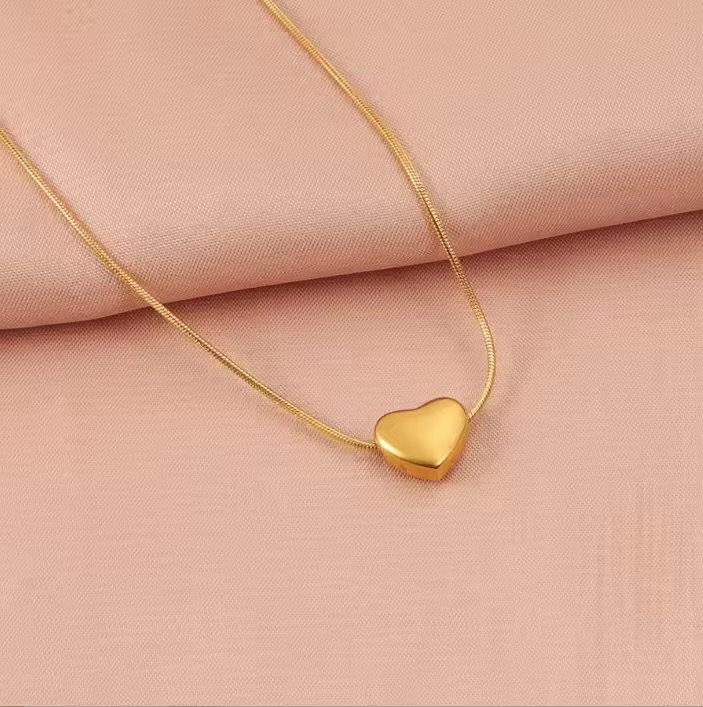 Mini Heart Shape Cute Pendant with Chain Anti Tarnish Gold Plated