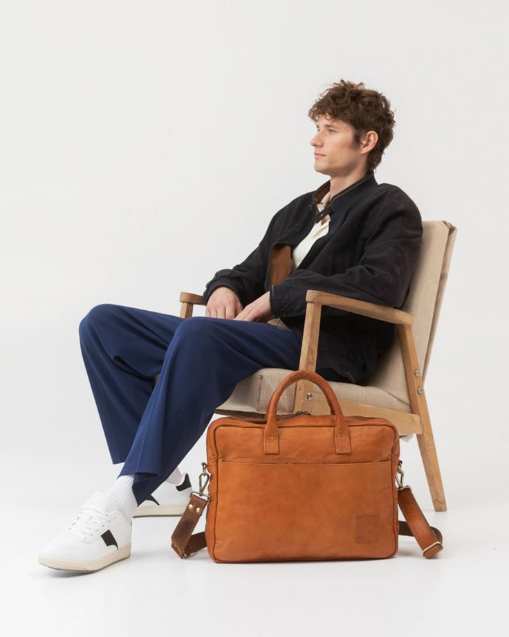 How to Take Care of Vegan Leather Bags (Indian Weather Ready)