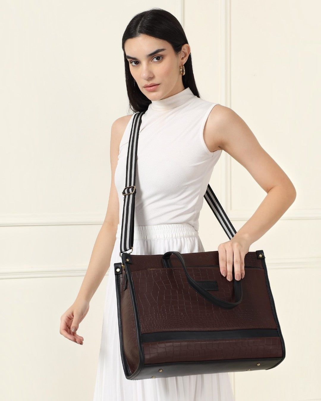 Madona Tote Bag (16" inch)