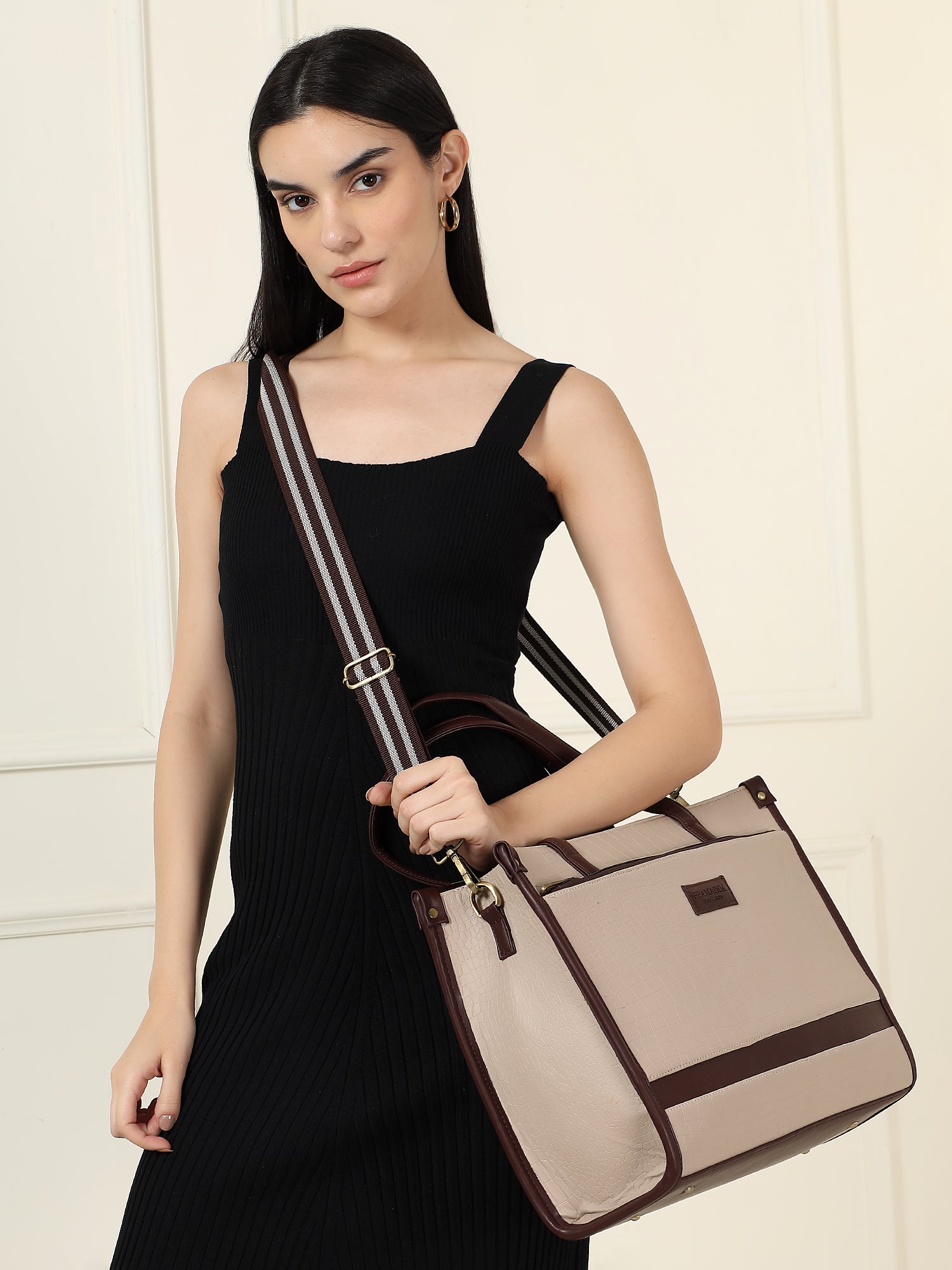 Madona Tote Bag (16" inch)