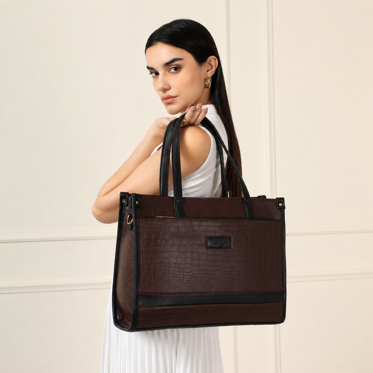Madona Tote Bag (16" inch)