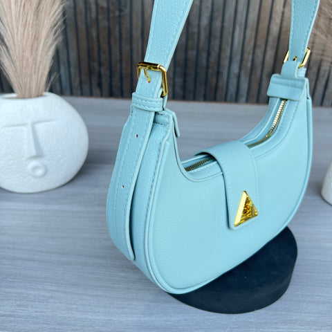 Stylish Ela shoulder cum crossbody sling bag.