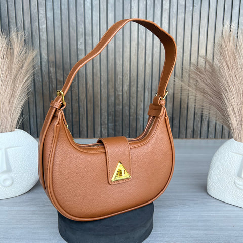 Stylish Ela shoulder cum crossbody sling bag.