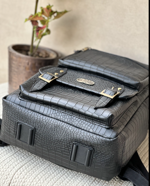 Classic Italia Croco Leather 25L Casual Laptop Backpack Plus Crossbody Sling Combo For Men And Women (Shamrock Black)